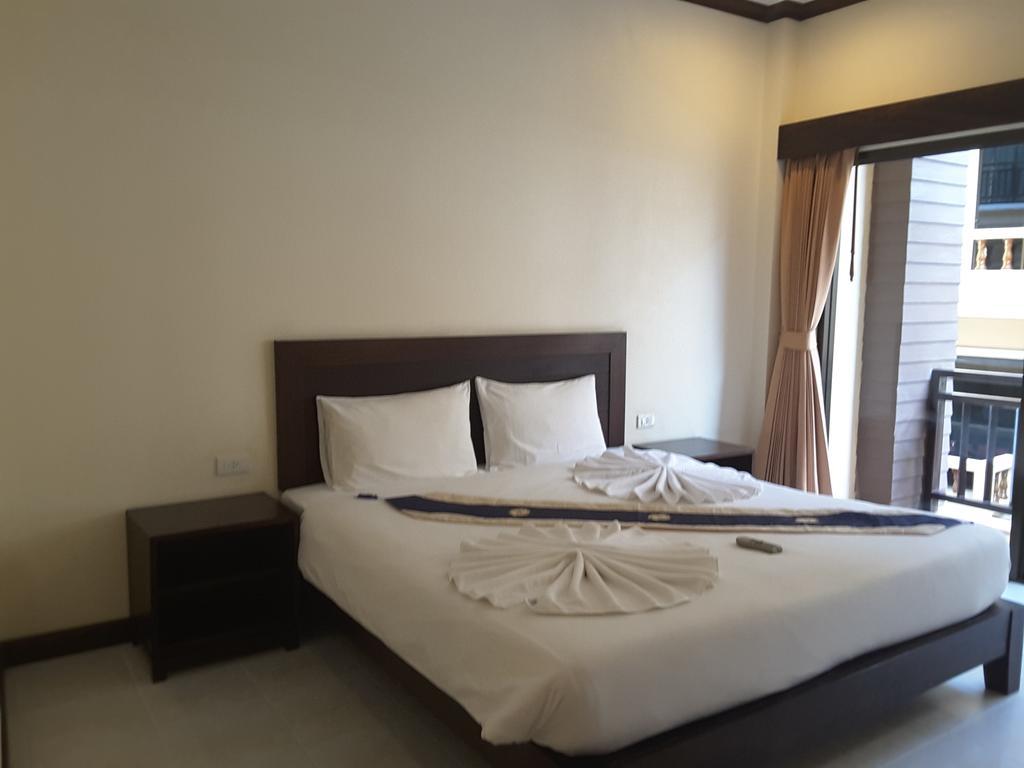 Hotel Baan Kingkeaw Thamdee Patong Esterno foto